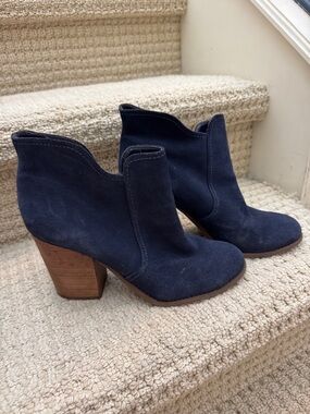 Jessica Simpson Navy Suede Ankle Booties with Wood Block Heel